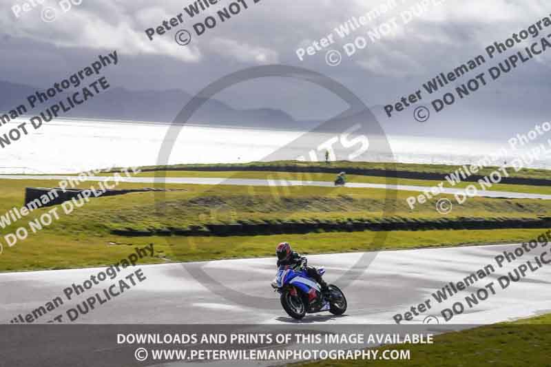 anglesey no limits trackday;anglesey photographs;anglesey trackday photographs;enduro digital images;event digital images;eventdigitalimages;no limits trackdays;peter wileman photography;racing digital images;trac mon;trackday digital images;trackday photos;ty croes